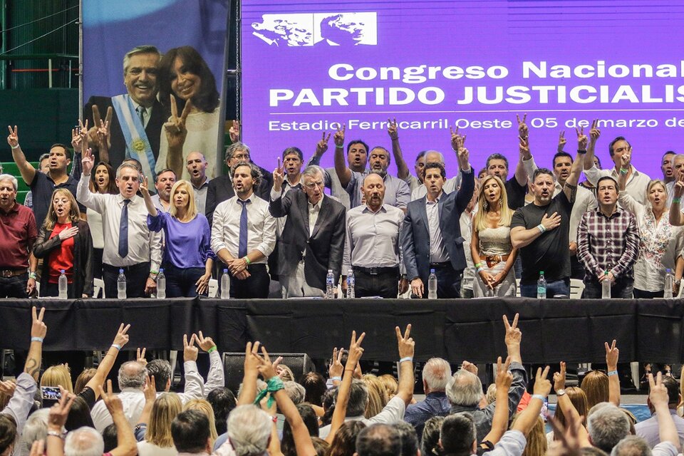 En la largada electoral de 2019, el Congreso Nacional del PJ se hizo en marzo y en Ferro.