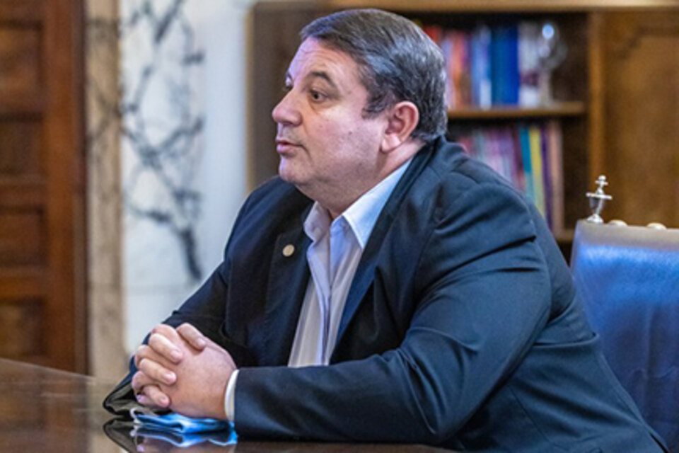 Rector de la UNL, Enrique Mammarella.