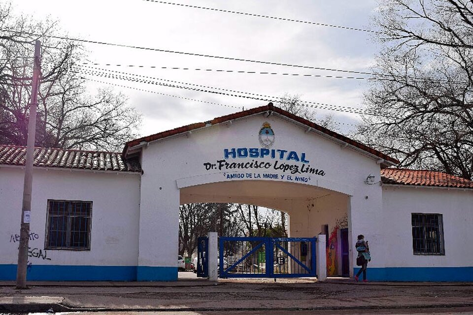 El Hospital Francisco López Lima, donde está internado uno de los jóvenes.