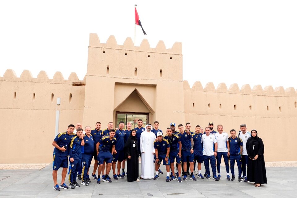 El plantel de Boca estuvo de paseo: visitaron el fuerte Qasr Al Muwaiji y el Oasis de Al Ain