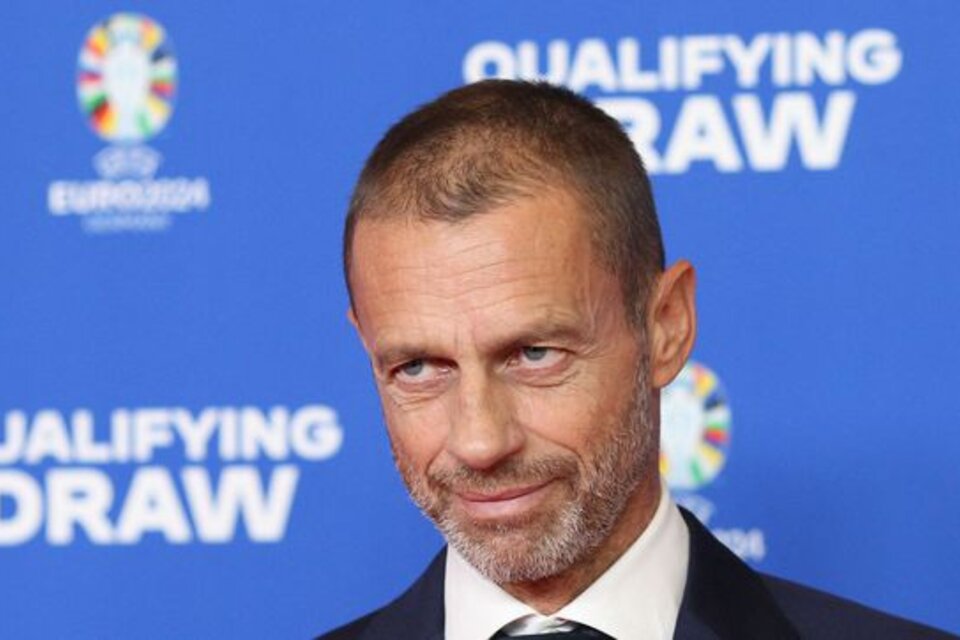 El presidente de la UEFA, Aleksander Ceferin, fue el encargo de presentar el nuevo formato.(Foto: AFP)