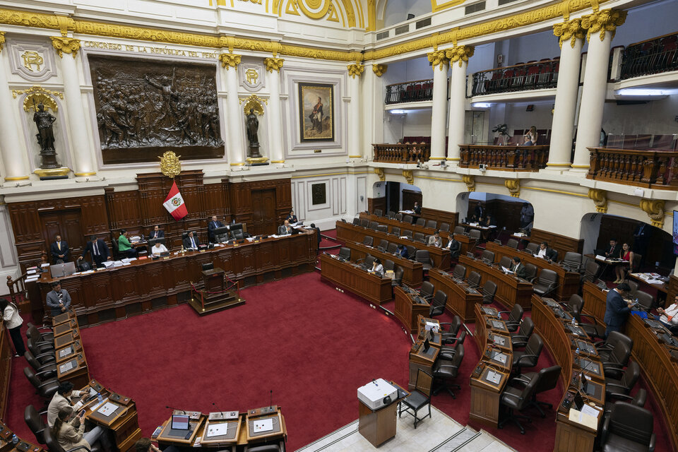 Perú: Acusan A Castillo Para Dejarlo Preso | Según El Congreso El ...