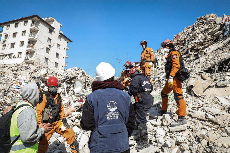 La misión de Cascos Blancos en la zona más golpeada por el terremoto en Turquía