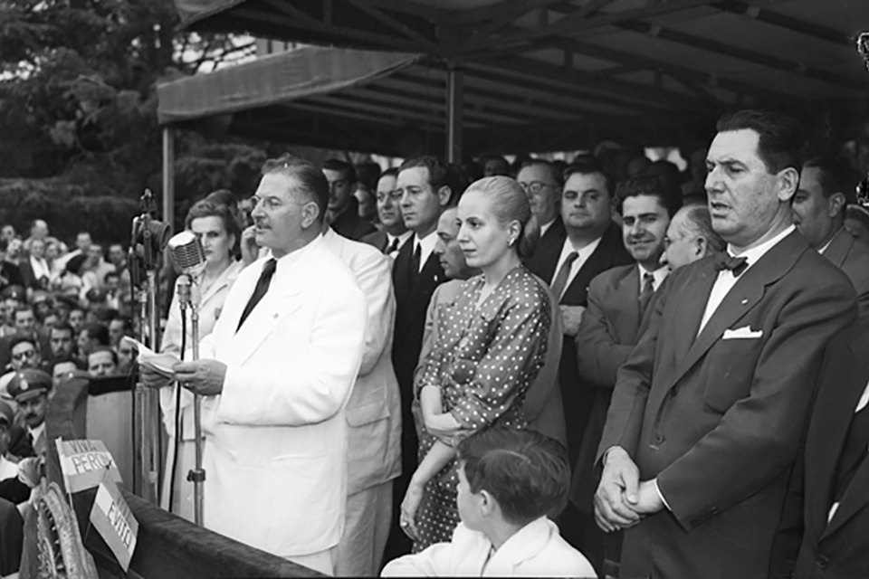 Domingo Mercante junto a Evita y Perón (Fuente: Biblioteca Nacional)