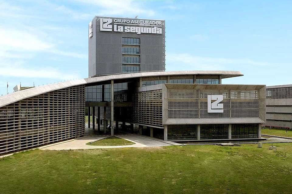 La empresa cuenta con 1300 empleados que vieron afectada su labor.