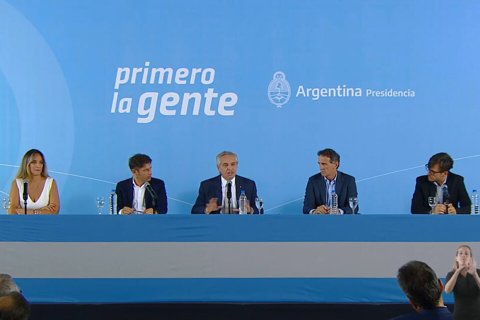 Alberto Fernández: "Le pido al pueblo argentino que no desvíe la senda"