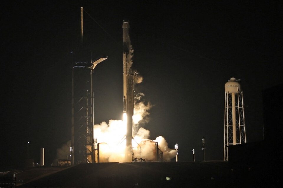 La misión Crew-6 despegó con éxito en la madrugada del jueves y el lanzamiento se pudo ver por retransmisión en directo. (Foto: AFP)