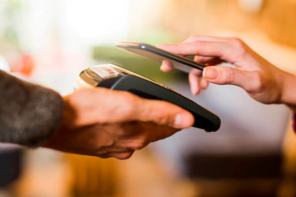 La infraestructura para permitir pagos con el celular en tiempo real sigue creciendo en el mundo.