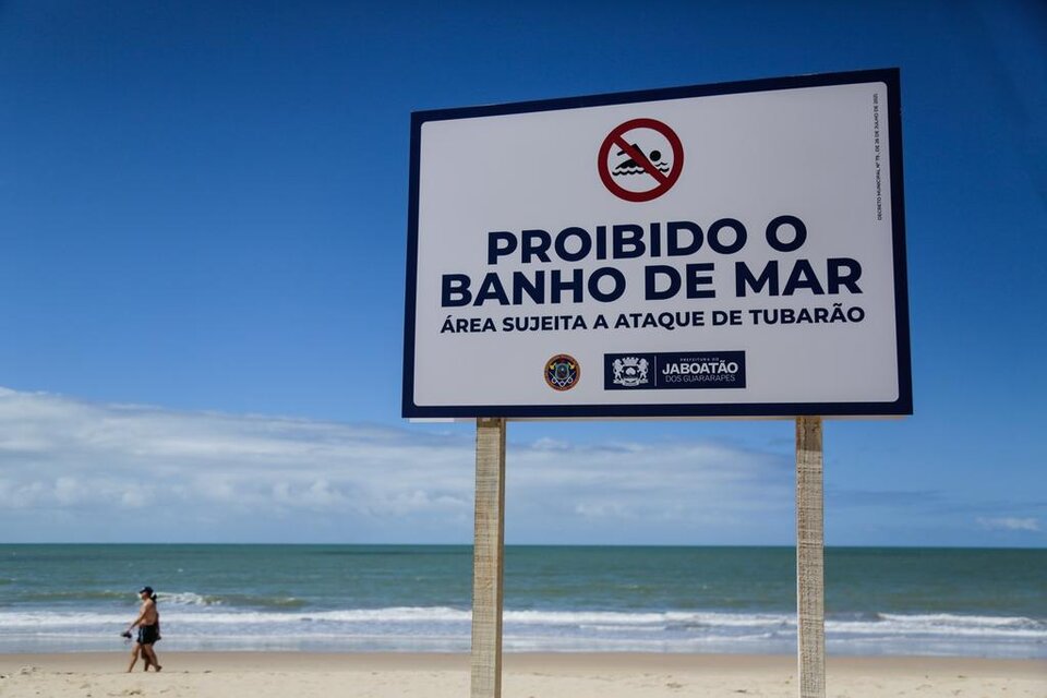 Casi 36 kilómetros de playas localizadas entre los municipios de Olinda y Jaboatão dos Guararapes fueron declarados en "situación crítica". (Foto: EFE)
