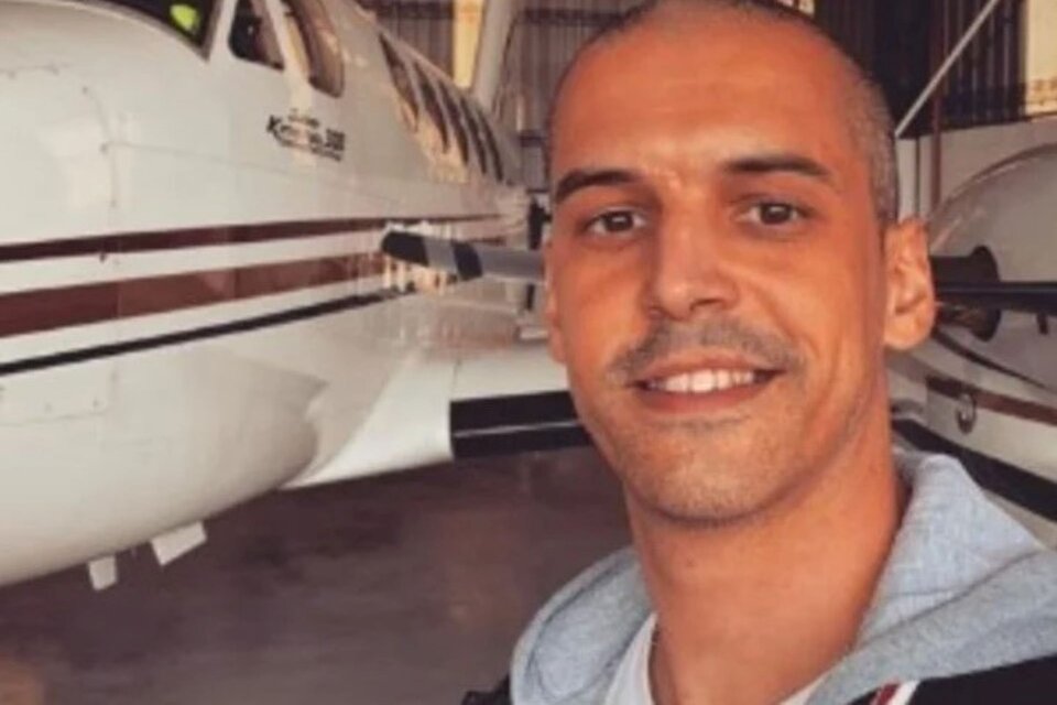 Juan Ignacio Graña, tenía 38 años. Era piloto y empresario aerocomercial. 