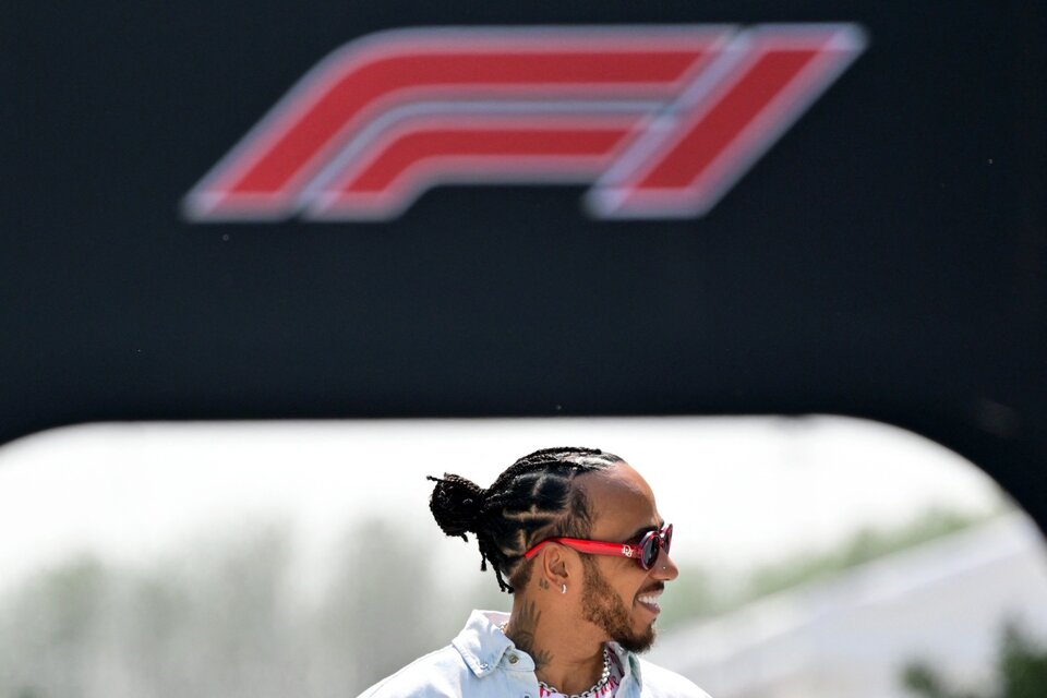 Hamilton criticó a su equipo tras el quinto puesto en el GP de Bahréin. (Fuente: AFP)