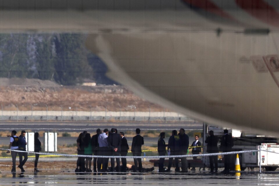 Asalto fallido a un avión en el aeropuerto de Santiago de Chile (Fuente: NA)
