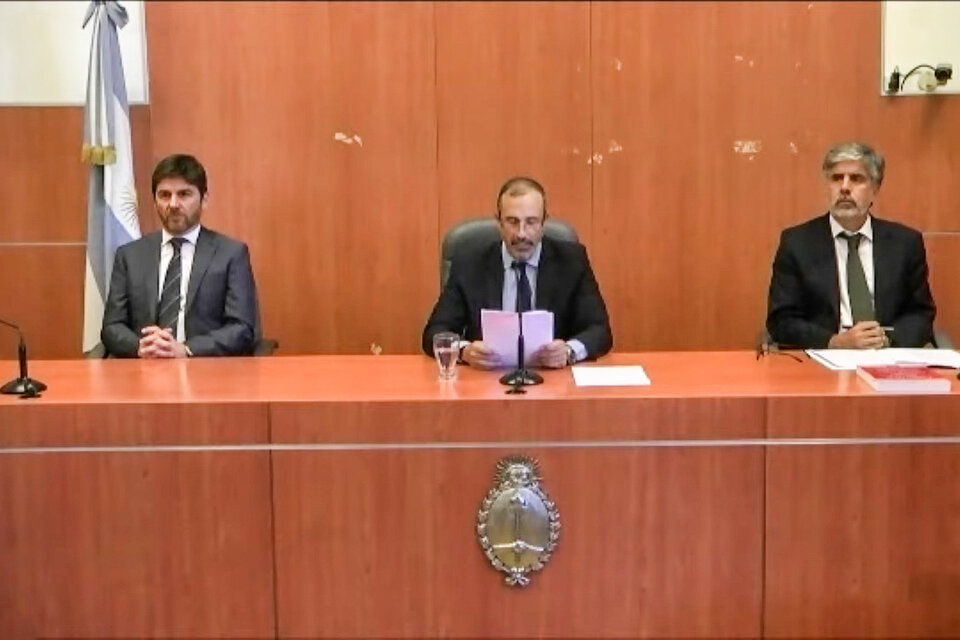 Los jueces Jorge Gorini, Rodrigo Giménez y Andrés Basso no encontraron ni una prueba para comprometer a Cristina Kirchner, pero igual la condenaron.