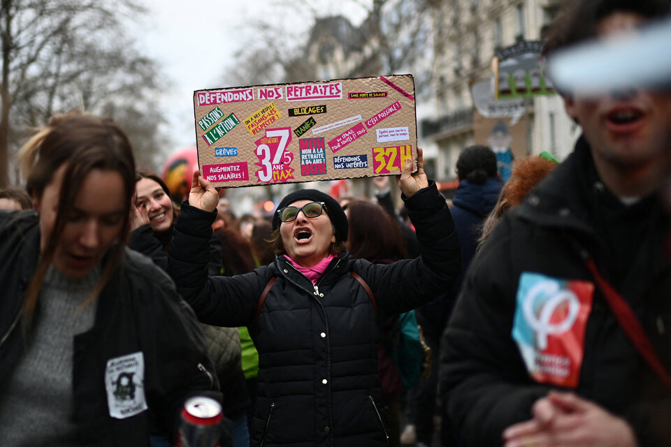Manifestantes protestan en Paris. (Fuente: AFP)