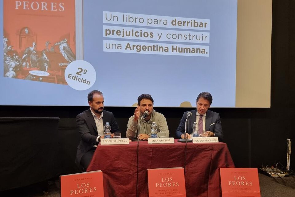 Juan Grabois Presentó Su Libro En Roma Junto Al Expremier Italiano ...