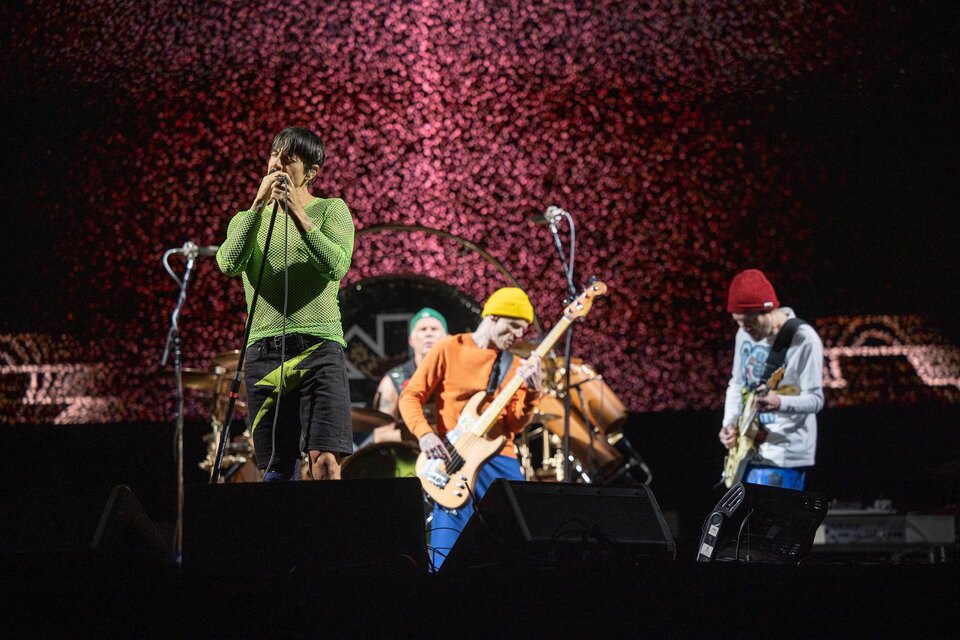 El grupo californiano Red Hot Chili Peppers, furor en Argentina (Foto: @ChiliPeppers).