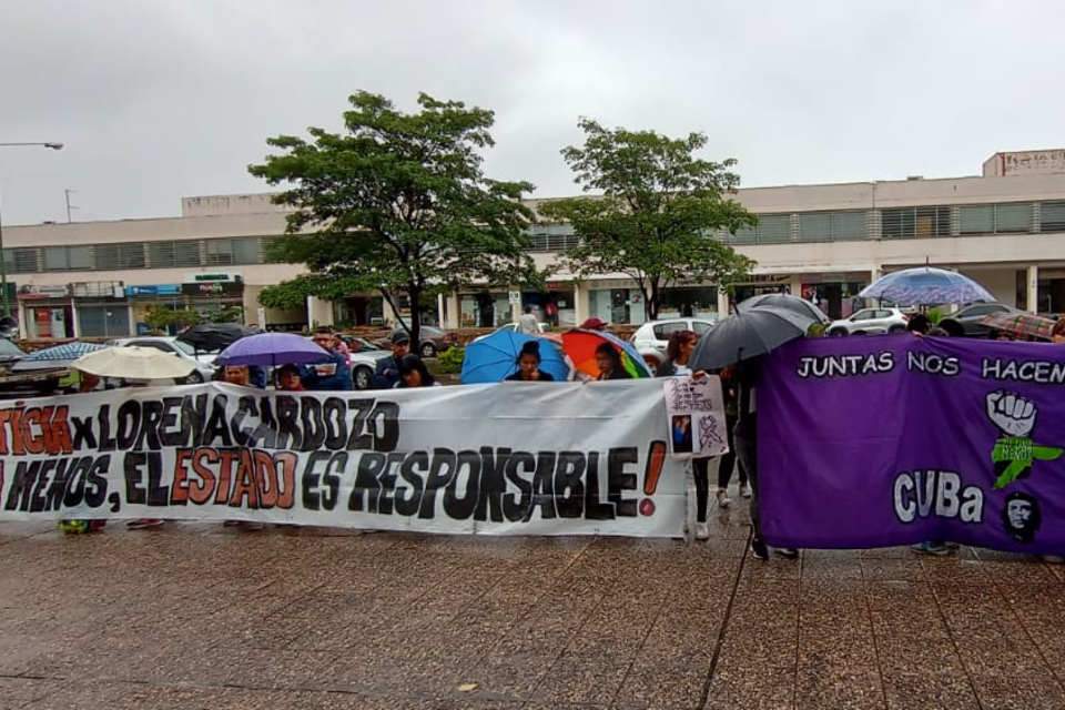 Familiares y la organización Cuba en la Ciudad Judicial. 