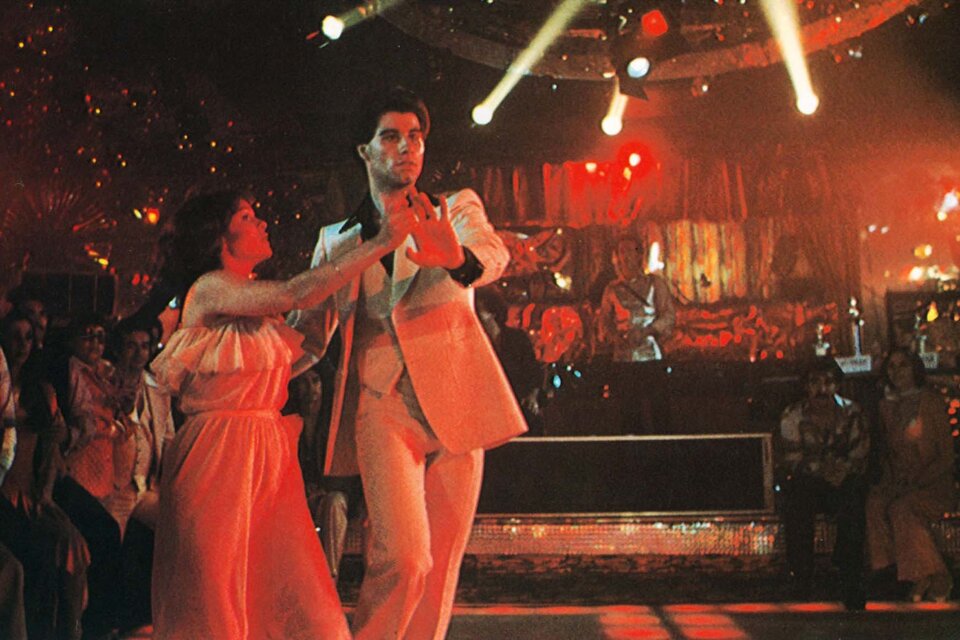 Subastan el traje que John Travolta usó en "Fiebre de sábado por la noche" (Fuente: Getty Images)
