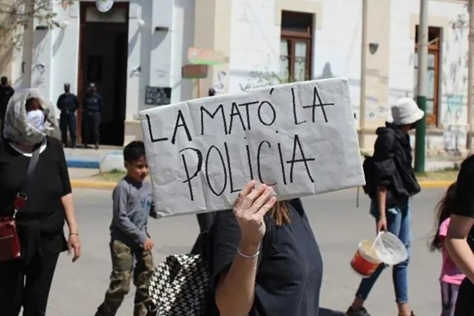 Magalí Morales: "Nadie se suicida en una comisaría"