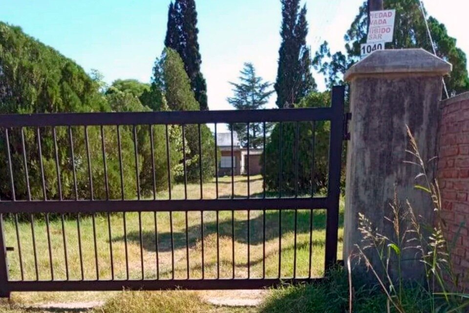 La casa que pertenecía a la familia Viotti fue usurpada por los militates.