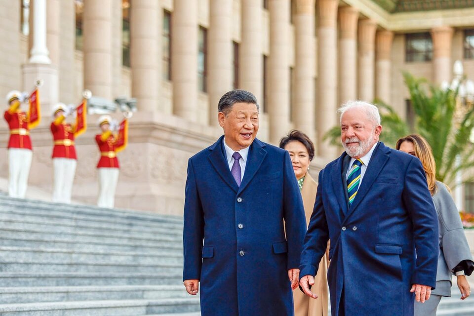 El presidente de China recibió a su par brasileñoen Beijing. (Fuente: Télam)