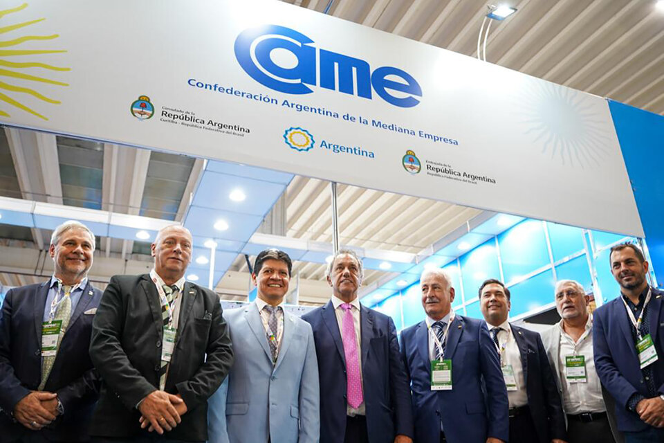 El embajador de Brasil, Daniel Scioli, junto a los directivos de CAME. (Fuente: Prensa CAME)