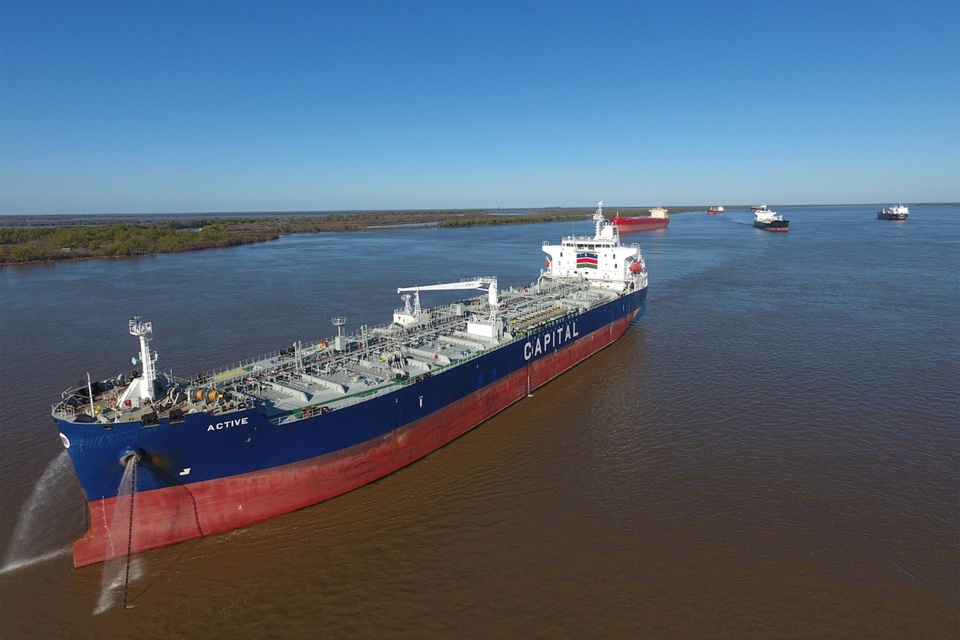 La vía navegableestá a cargo de la Administradora General de Puertos, sociedad del Estado bajo la órbita del Ministerio de Transporte. (Fuente: NA)