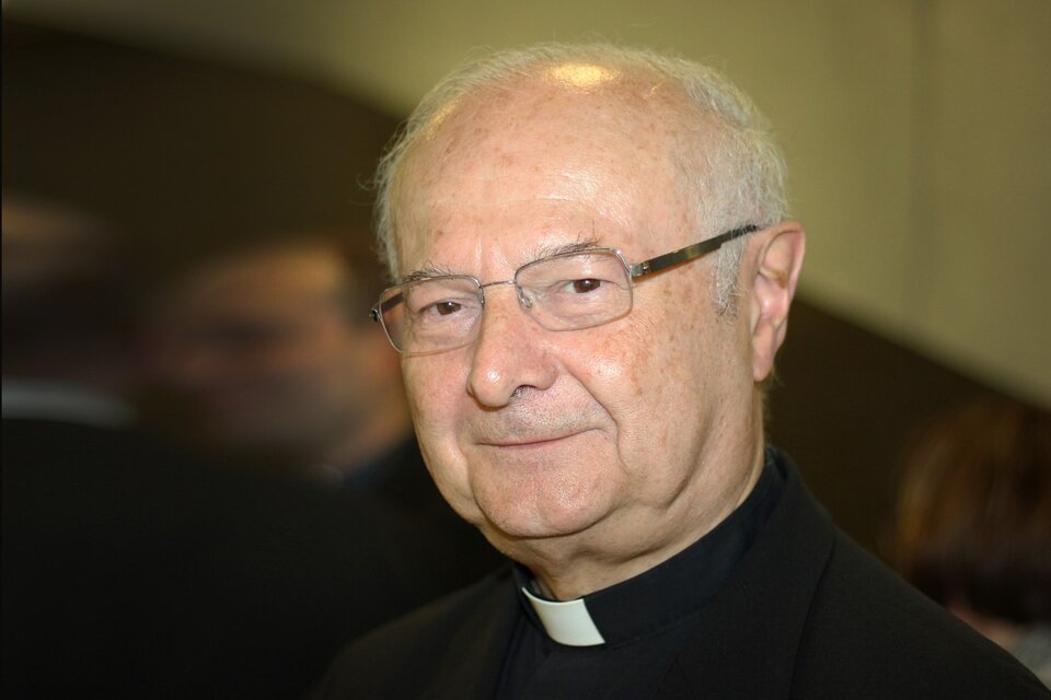 Robert Zollitsch ex arzobispo de Frigurgo acusado de encubrir abusos sexuales. (Fuente: Wikipedia)