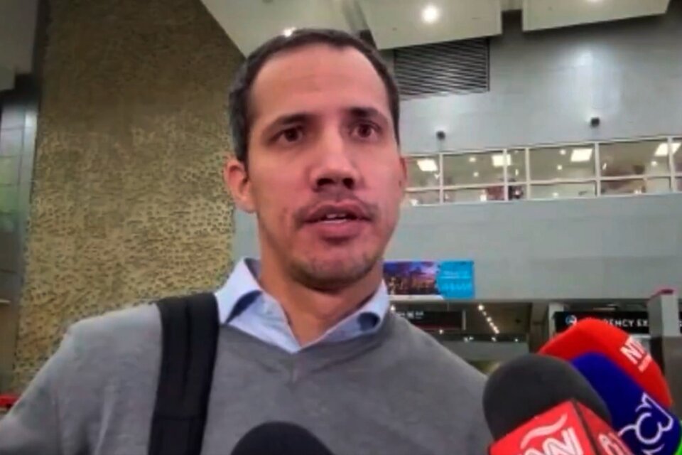 Petro afirma que le habría ofrecido asilo a Juan Guaidó si lo hubiera pedido