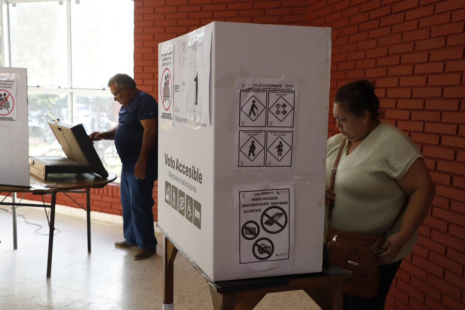 Elecciones presidenciales en Paraguay: ya votaron los principales candidatos (Fuente: EFE)