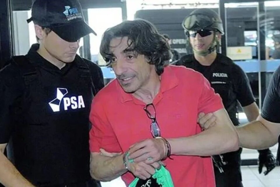  Álvarez González se encontraba detenido en el Complejo Penitenciario Federal número 1 en Ezeiza desde 2011.