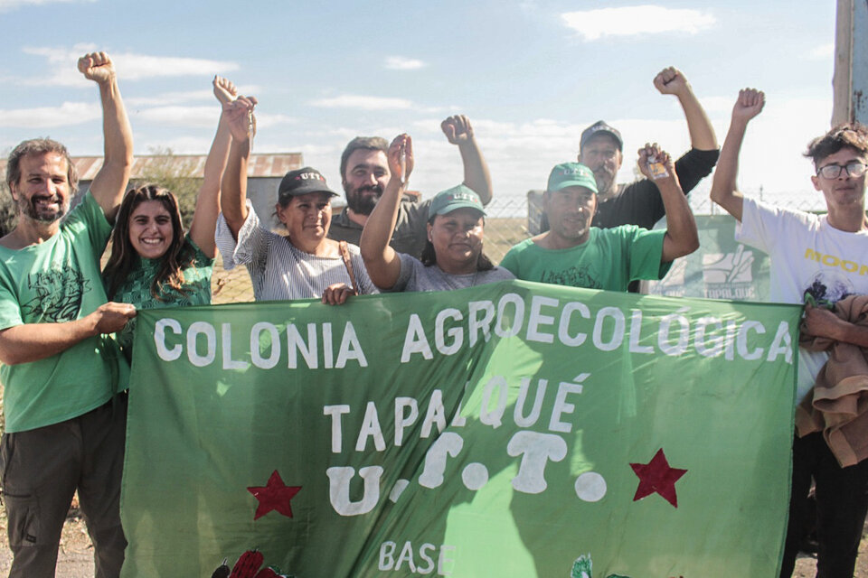 En Tapalqué, un grupo de familias organizadas en la UTT comenzó a producir verduras agroecológicas sobre tierras fiscales.