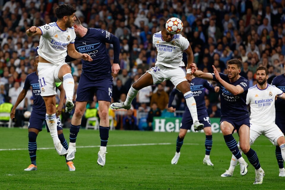 El momento en el que Rodrygo empata la increíble serie de la semifinal 2021-2022 entre Real Madrid y Manchester City.  (Fuente: EFE)