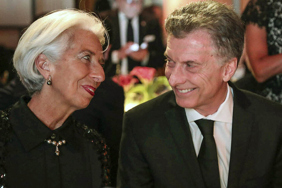 Mauricio Macri junto a la ex titular del FMI, Christine Lagarde. (Fuente: NA)
