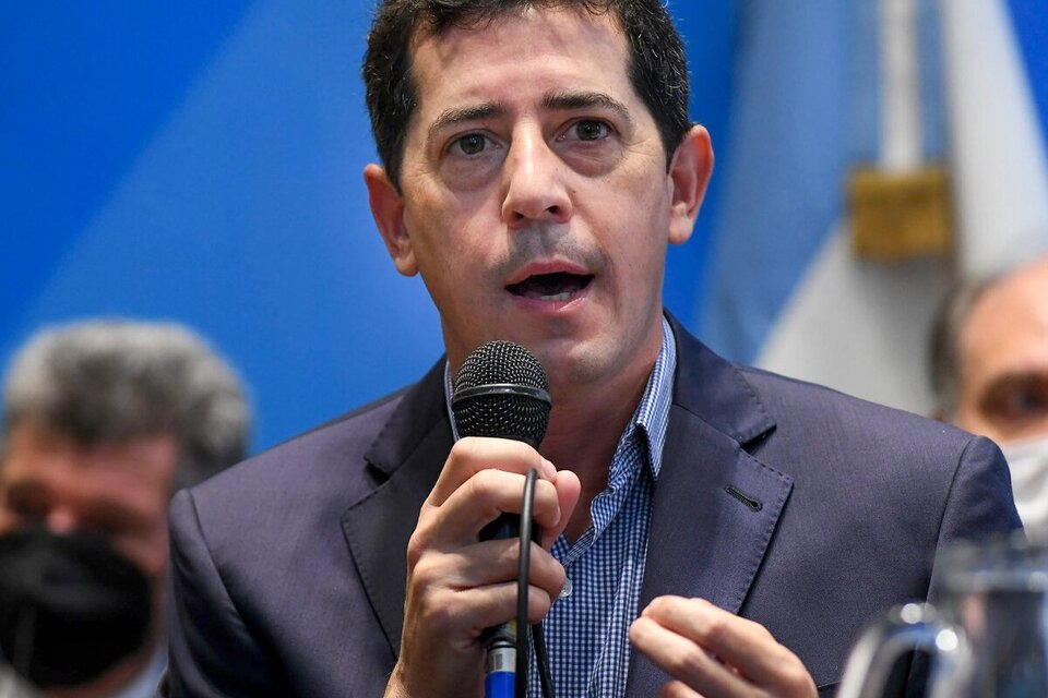 Eduardo "Wado" de Predo, ministro del Interior.