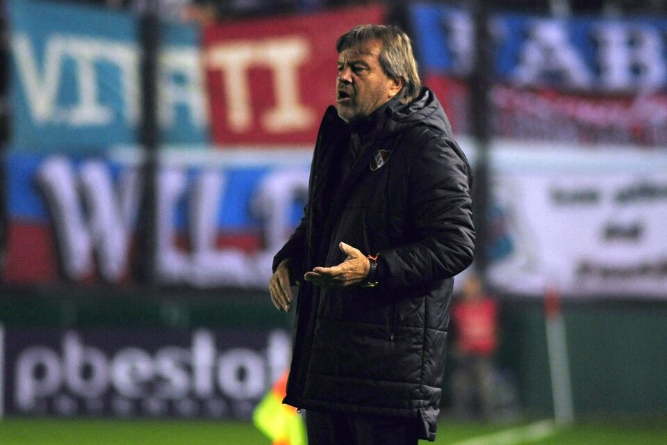 Ricardo Zielinski, director técnico de Independiente (Fuente: Fotobaires)