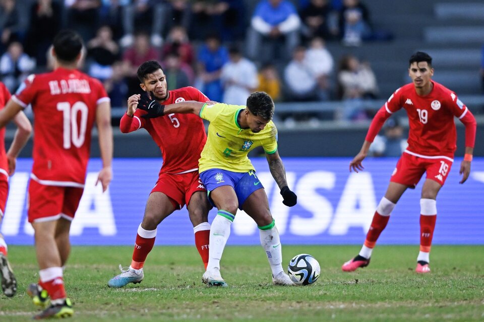 Brasil goleó a Túnez y chocará con Israel en los cuartos de final (Foto: AFP).
