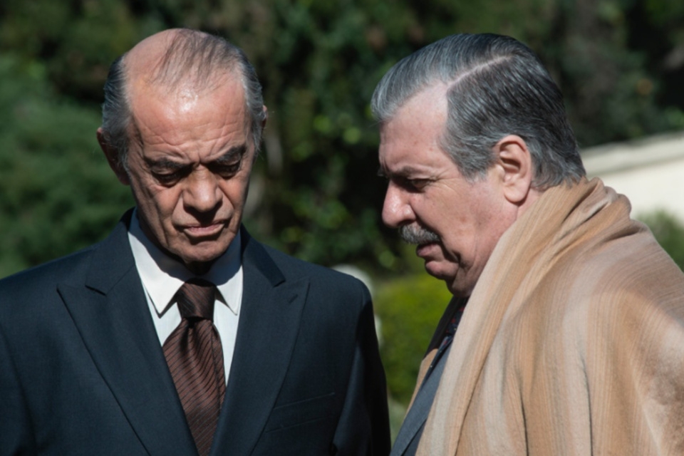 De qué se trata la serie Diciembre 2001, qué personajes aparecen y qué actores los interpretan. (Fuente: Télam)