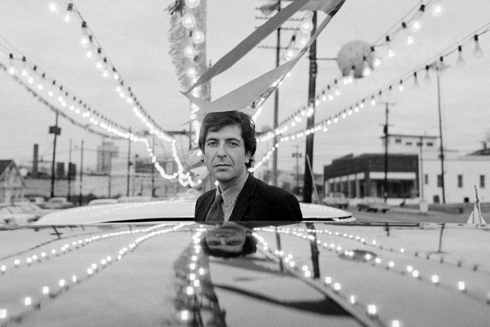 Leonard Cohen, cantante y poeta canadiense