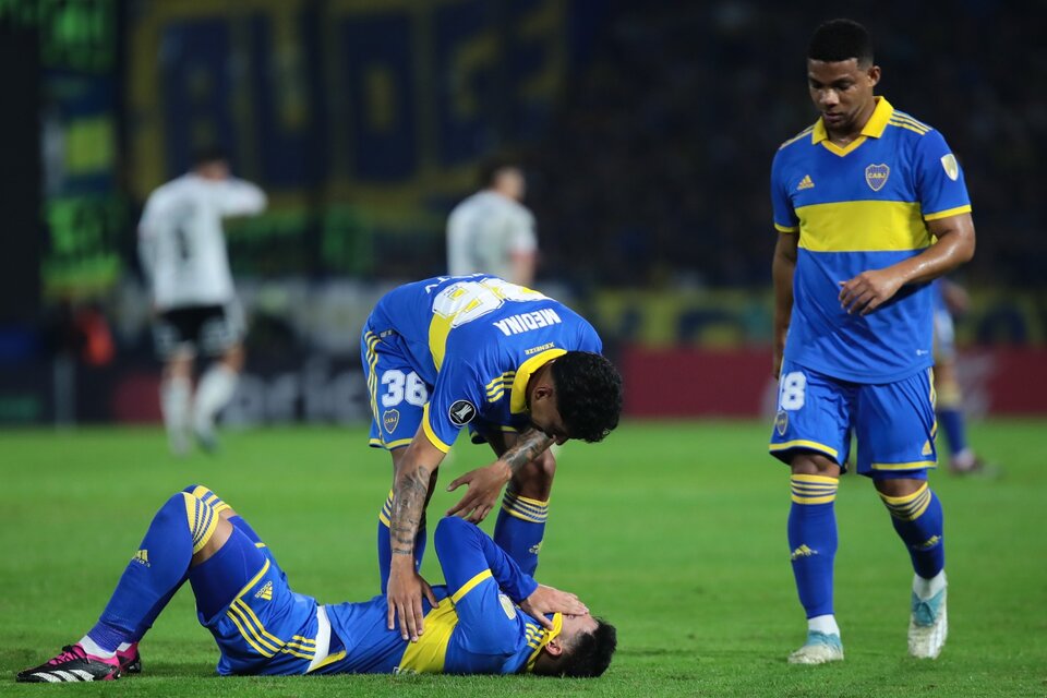 Boca logró un triunfo vital ante Colo-Colo, pero lo pagó caro (Fuente: EFE)