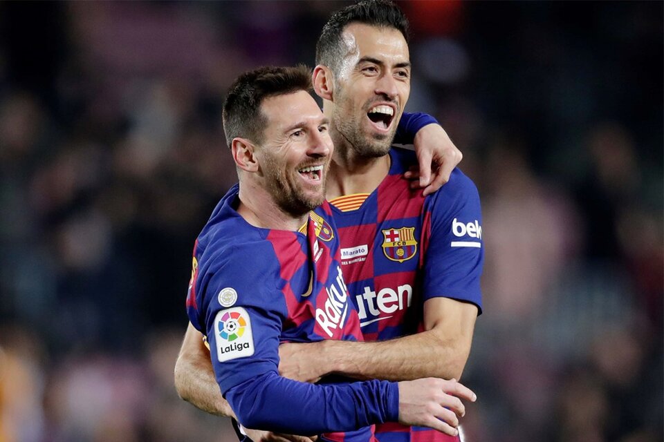Sergio Busquets y Lionel Messi, juntos en Barcelona.