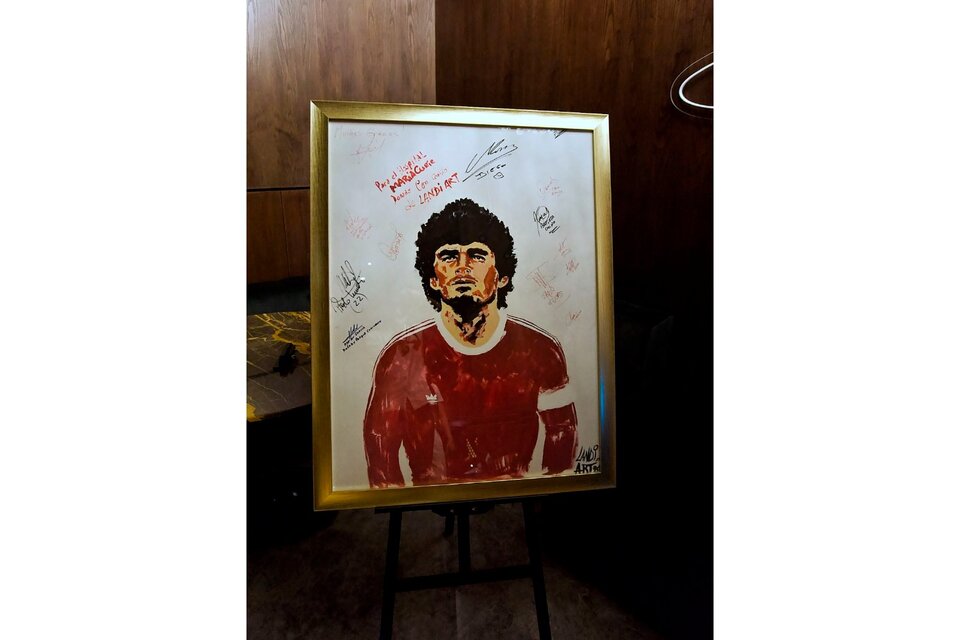 Se pone en venta una obra única sobre Diego Maradona