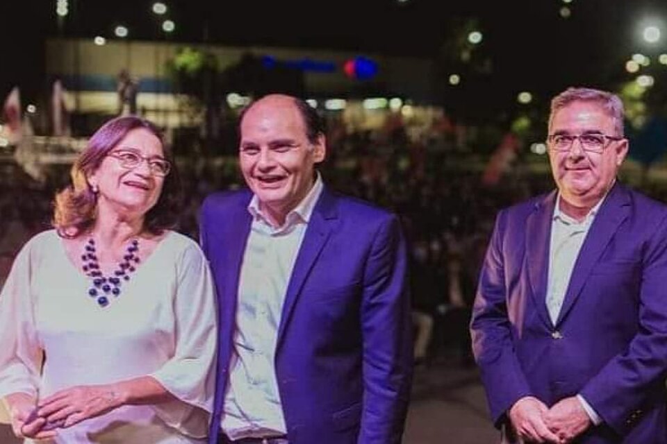 Lucía Corpacci, Gustavo Saadi y el actual gobernador de Catamarca, Raúl Jalil. 
