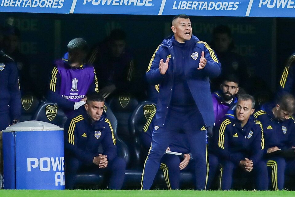 "Los jugadores lo dieron todo", dijo Almirón tras la goleada a Monagas (Fuente: Fotobaires)