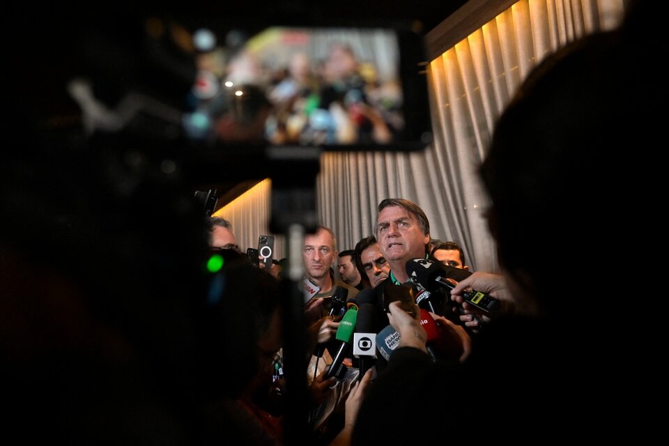 Bolsonaro en Belo Horizonte, disconforme con el fallo. (Fuente: AFP)