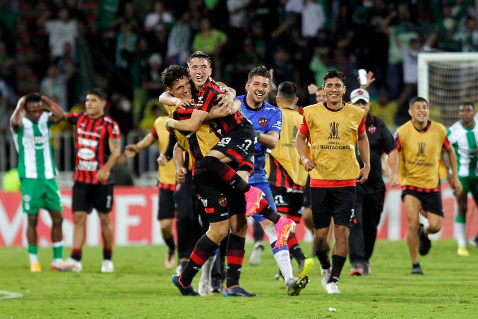 Patronato, que milita en la Primera Nacional, una de las grandes historias de esta Copa (Fuente: AFP)