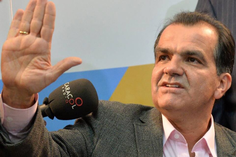Colombia: el excandidato Óscar Iván Zuluaga renunció al Centro Democrático (Fuente: AFP)