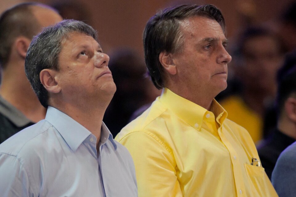 Bolsonaro y Tarcísio de Freitas en sus tiempos de amistad.aaa (Fuente: AFP)
