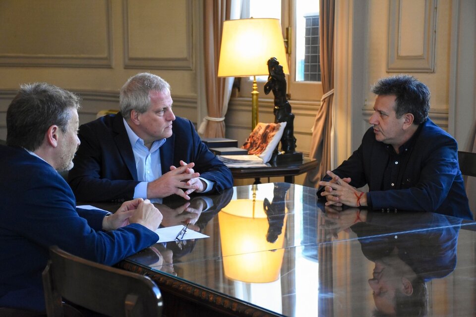 El ministro de Educación, Jaime Perczyk, recibió al rector de la Universidad de Jujuy, Mario Bonillo.