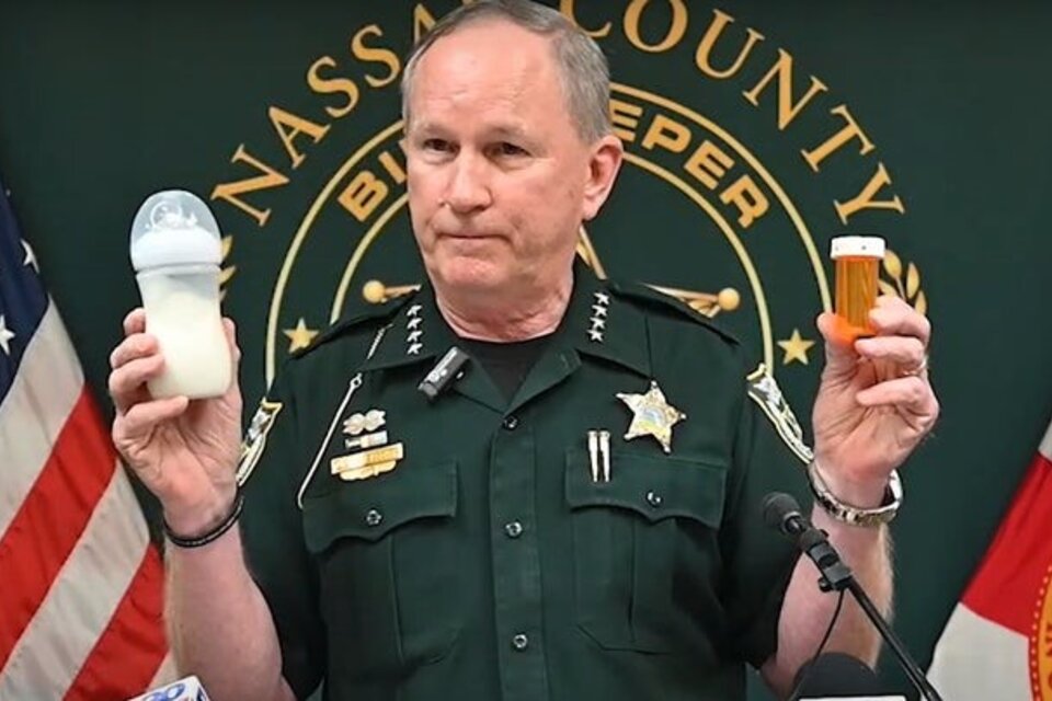 El alguacil del condado explicó que los forenses encontraron 27 nanogramos de fentanilo en el cuerpo del bebé (Foto: Nassau County Florida, Sherriff's Office).